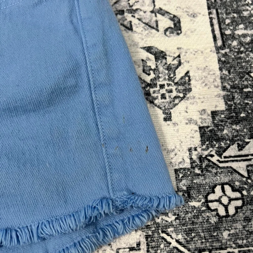 Juicy Couture Blue Midrise Denim Shorts - Size 28